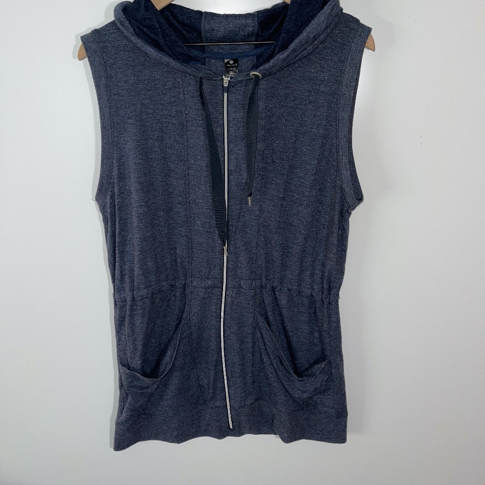 Yogalicious long navy athletic yoga vest size Large